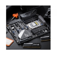 玩家國(guó)度（REPUBLIC OF GAMERS）ZENITH EXTREME 主板（AMD X399/Socket TR4）