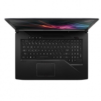 ROG 槍神Plus 英特爾酷睿i7 17.3英寸 144Hz 3ms 游戲筆記本電腦(i7-8750H 16G 256GSSD+1T GTX1070 8G獨(dú)顯)