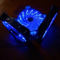 天極風15燈12CM（藍燈）工包機箱風扇